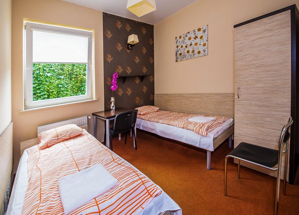 Hotelik Jankowski Raszyn Dış mekan fotoğraf
