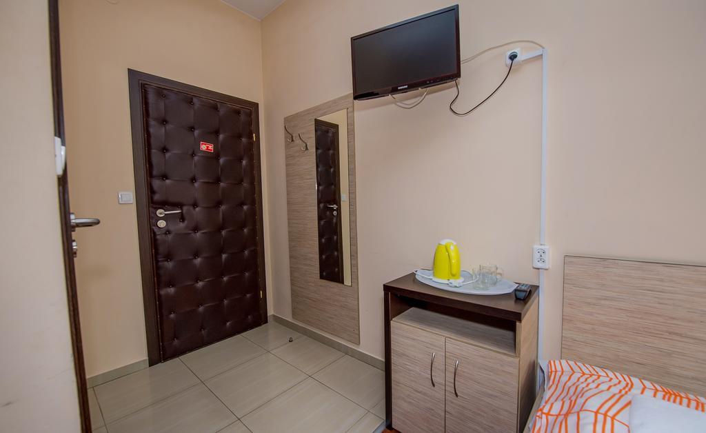 Hotelik Jankowski Raszyn Dış mekan fotoğraf